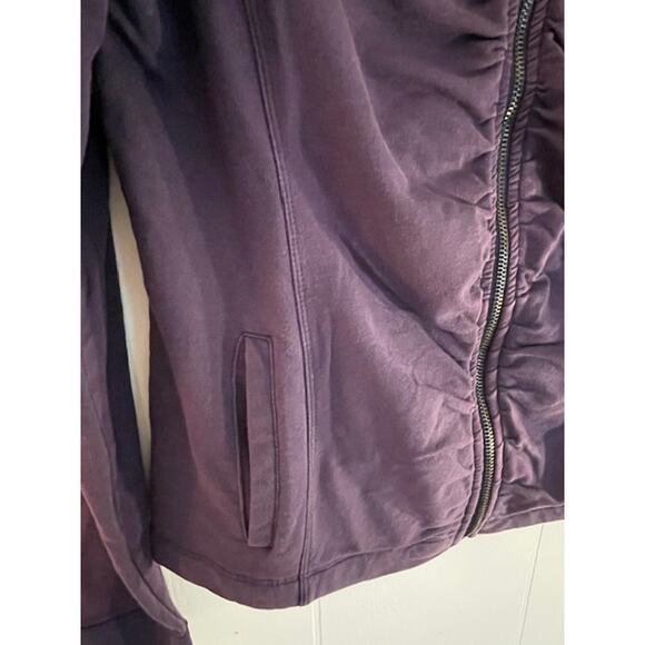 Calvin‎ Klein Size Large Performance Quick Dry Zip Up Jacket Purple - Picture 3 of 6